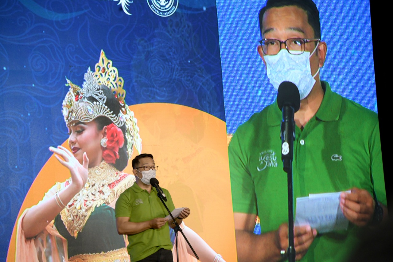 Gubernur Jawa Barat (Jabar) Ridwan Kamil meluncurkan West Java Calendar of Event 2020