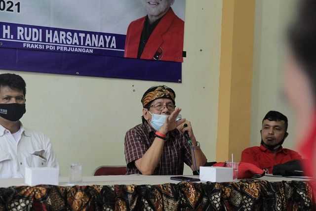 Legislator Jabar Rudi Harsa Tanaya, Akan Kawal Perbaikan Turap di Kelurahan Tajur Bogor