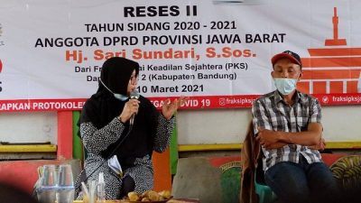 Anggota DPRD provinsi Jawa Barat Sari Sundari