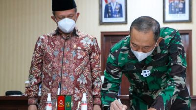 Komandan SESKO TNI Marsekal Madya TNI Dedy Permadi