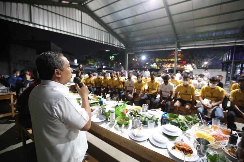 Wakil Wali Kota Berharap Tim Sepak Bola Kota Bandung Raih Emas pada Porda 2022