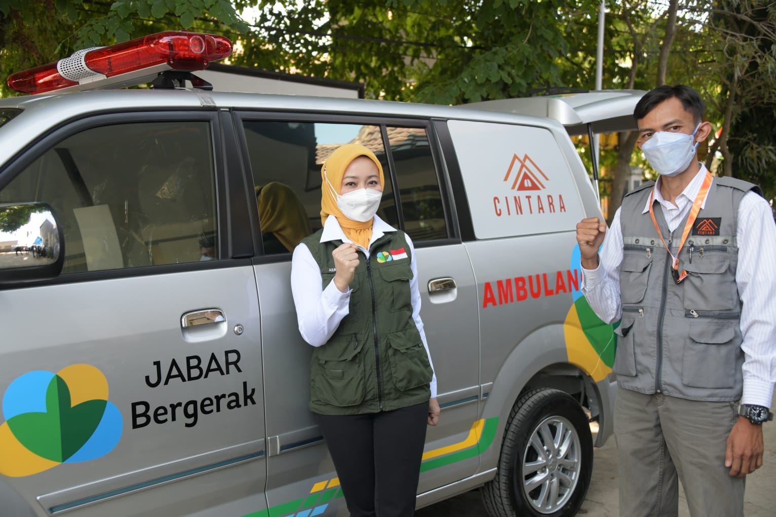 Jabar Bergerak Salurkan Bantuan Dua Unit Ambulans