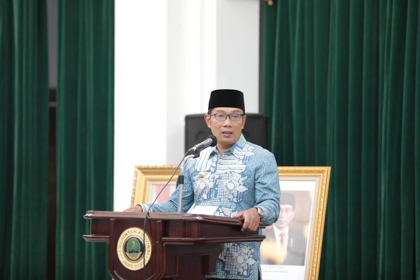 Lepas Kafilah STQH Jabar, Ridwan Kamil Targetkan Juara Umum