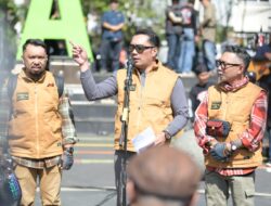 Kelompok Penyanyi Jalanan Jabar Gelar Konser 32 Menit