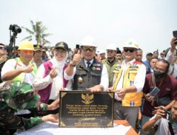 Ridwan Kamil Pastikan Jembatan Walahar Karawang Rampung Desember 2023