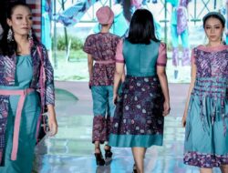 Hari Batik Naaional,Pj. Gubernur Jabar Hadiri Istana Berbatik