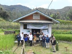 Pakai Tenaga Air, 83 Rumah di Gununghalu Kini Teraliri Listrik