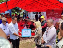 Bey Machmudin Tinjau Lokasi Banjir di Cirebon Akibat Luapan Air Sungai