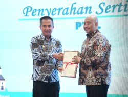 Roadshow Bus KPK 2024, Bey Machmudin: Keluarga Berperan Penting Dukung Gerakan Antikorupsi