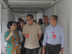 Kunjungi Bio Farma, Wamen BUMN Dony Oskaria Tinjau Kesiapan Peningkatan Kapasitas Produksi Vaksin