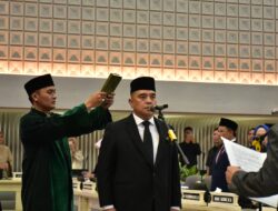 Ucapkan Sumpah Jabatan, Syahrir Sah Jadi Anggota DPRD Jawa Barat PAW Sisa Jabatan 2024-2029