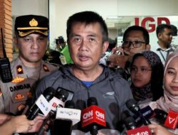 Pj Gubernur Jabar Bey Machmuduin Jenguk Para Korban Kecelakaan Tol Cipularang KM 92