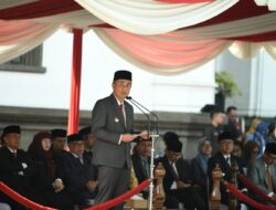 Hari Kesehatan Nasional, Bey Machmudin Ajak Masyarakat Bangun Budaya Sehat