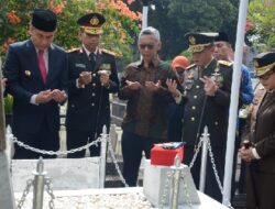 Pangdam III/Slw Peringati Hari Pahlawan di Lapangan Gasibu