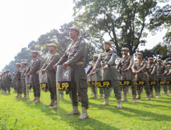 Ratusan Petugas Satpol PP Kota Bandung Siaga Amankan Nataru