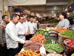 Mendag Budi Santoso : Harga Bahan Pokok Jelang Nataru Relatif Stabil
