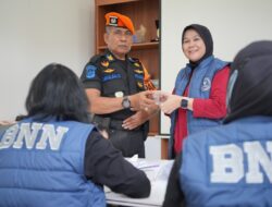 KAI Daop 2 Bandung Kolaborasi dengan BNN Lakukan Tes Urine Seluruh Awak KA Yang Bertugas Pada Masa Angkutan Nataru
