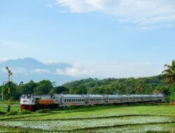 Masyarakat Garut Pilih Kereta Api untuk Liburan Nataru 2024/2025, Tiket KA Sudah Terjual 72,3 Persen