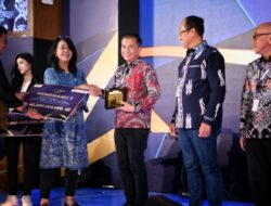 Pemda Provinsi Jabar Raih Penghargaan Bidang Kebinamargaan dari Kementerian PU