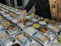 Kota Bandung Luncurkan Program Distribusi Makan Siang Sehat Bergizi
