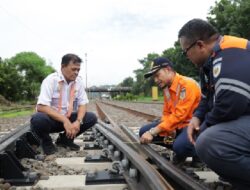 Tingkatkan Keselamatan, KAI Daop 2 Bandung Ganti Rel Baru Sepanjang 20.450 Meter dan 17 Unit Wesel
