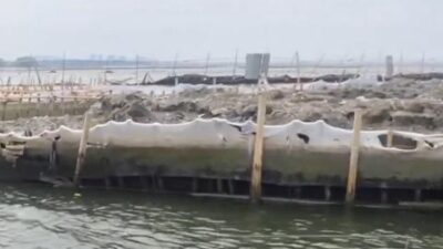 Tidak Berizin dan Langgar Tata Ruang Laut, KKP RI Segel Pagar laut di Desa Segarajaya Kabupaten Bekasi