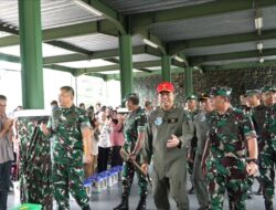 Pangdam III/Slw Dampingi Kasad Tinjau Latihan Menembak Senjata Pesawat Udara di Pusdikif Cipatat