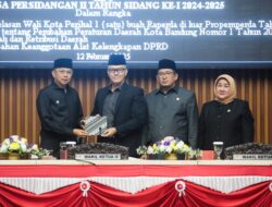Pj. Wali Kota Bandung Sampaikan Usulan Perubahan Perda Pajak dan Retribusi Daerah