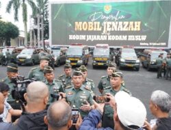 Pangdam III/Slw Serahkan 25 Unit Mobil Jenazah Kepada Kodim Jajaran Kodam III Siliwangi