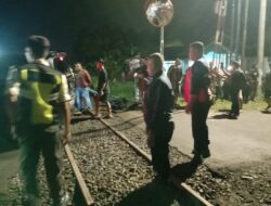 Pastikan Keselamatan Perjalanan, KA Turangga Berhenti Luar Biasa Usai Tertemper Mobil di Perlintasan Sebidang JPL 382 Petak Jalan Manonjaya – Ciamis