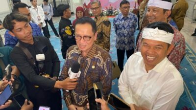 OJK Berkomitmen Berantas Bank Gelap, Pinjol Ilegal dan Judi Online