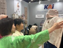 Dukung UMKM Naik Kelas, KAI Hadirkan Produk Lokal di Fashion World Tokyo 2025