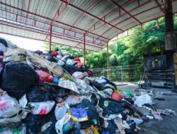 Puluhan Orang Terpantau CCTV Buang Sampah di Jalan Achmad Yani Kota Bandung