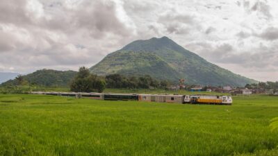 Masih Ada Kesempatan! Nikmati Keindahan Jalur Selatan dengan Kapasitas Tambahan KA Parahyangan & Malabar di Libur Lebaran