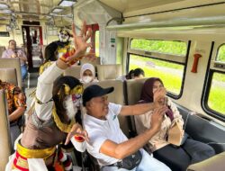 KAI Bandara Kenalkan Budaya Jogja Lewat Pertunjukan Tari Beksan Wanara di Dalam Kereta