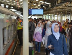 Libur Panjang Hari Raya Waisak 2025, Daop 2 Bandung Siapkan 124.703 Tempat Duduk Selama 5 Hari