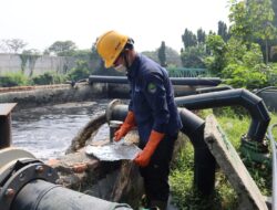 DLH Jabar Sidak ke Sungai Cilemahabang, Telusuri Sumber Pencemaran