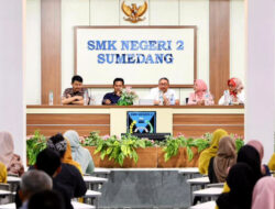 Jadi Bekal Usai Lulus Sekolah, Komisi V DPRD Jabar Apresiasi Kegiatan Kewirausahaan Siswa SMK 2 Sumedang
