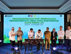 Percepatan Elektrifikasi Jalur Kereta Api Nasional, PLN dan KAI Tandatangani Nota Kesepahaman
