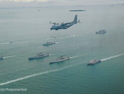 Pesawat Produksi PTDI Ramaikan Langit Jakarta Pada HUT ke-80 TNI