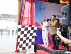 Gubernur Jabar Lepas Ekspor Perdana Sepatu On Cloud Running dari Majalengka