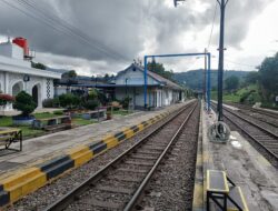 Kios UMKM Ramaikan Stasiun Cipeundeuy, Gerakkan Ekonomi Lokal di Tengah Pegunungan