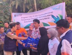 Bio Farma Group Salurkan Bantuan untuk Korban Banjir Bandang dan Tanah Longsor di Sumatera Barat