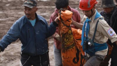 Enam Korban Longsor Cisarua Bandung Barat Belum Ditemukan