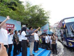 Bio Farma Berangkatkan Lebih dari 500 Peserta Program Mudik Gratis Tujuan Jateng dan Jatim