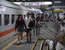 H+4 Lebaran 2026 Pengguna Commuter Line Area 2 Bandung Tembus 840 Ribu Orang