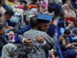 Wisuda ITB Buktikan Pendidikan Inklusif: Anak Sopir Angkot hingga Kuli Bangunan Raih Mimpi