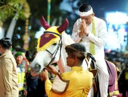 Penuhi Permintaan Masyarakat, Kirab Budaya Tatar Sunda Mampir di Garut