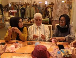 Dekranasda Kota Bandung Gelar Workshop Rajut Bagi UMKM