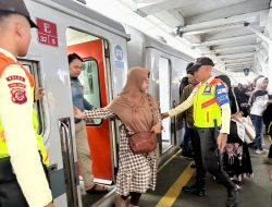 Libur Panjang Idul Adha, Commuter Line Bandung Raya Jadi Transportasi Andalan Masyarakat